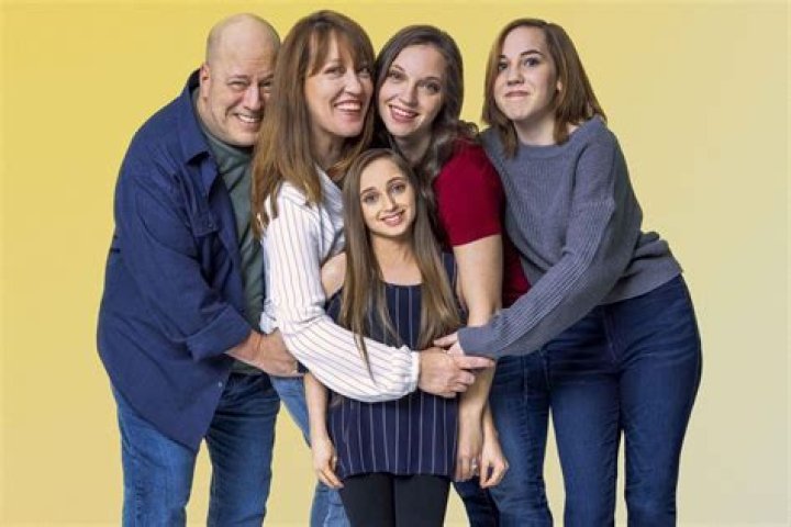 How Many Siblings Does Shauna Rae Have? “I Am Shauna Rae” Star Talks Sisters and Family