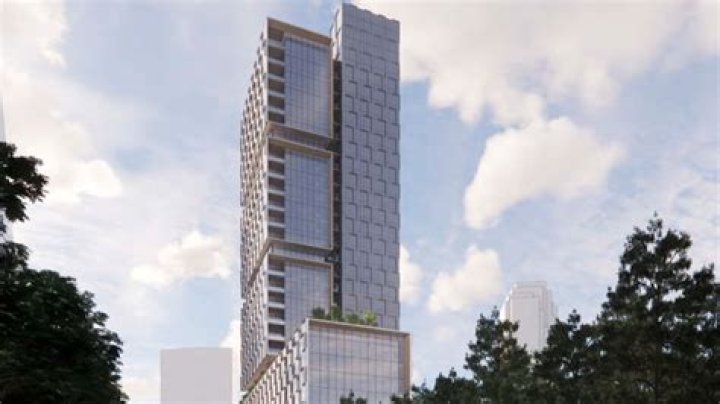 How much does a 30 story building weigh