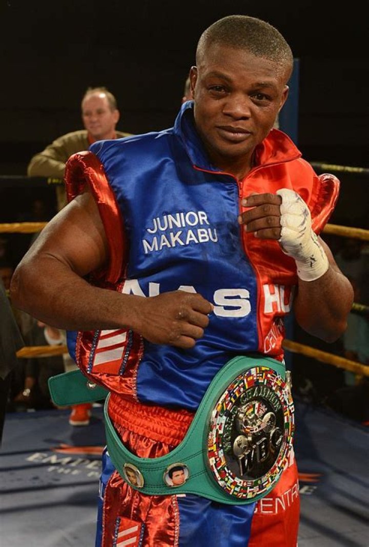 How Much Does Boxer Ilunga Makabu Earn? Details To Know About His Salary And Net Worth