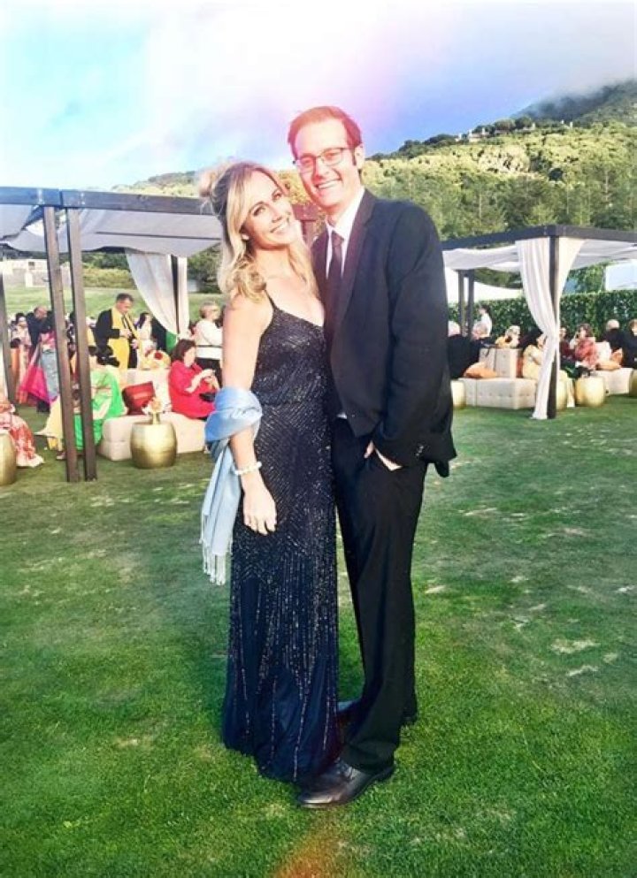 How Much Is Nikki DeLoach Net Worth? Find Husband Measurements Age Details