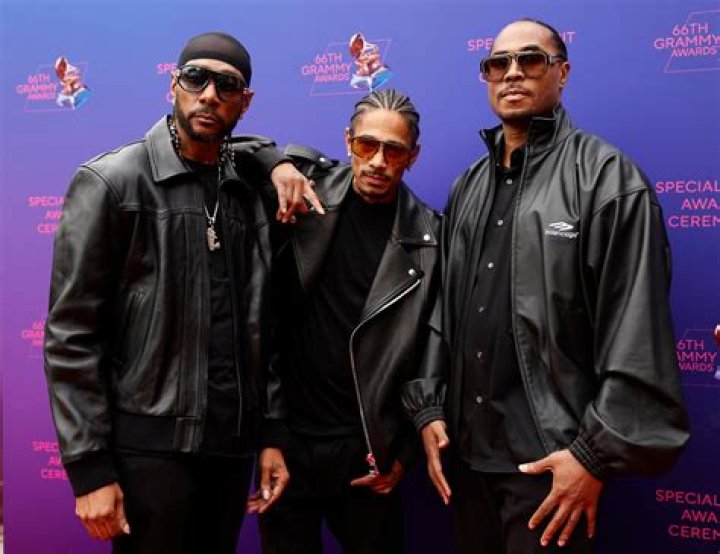 How Much Money Does Bone Thugs-n-harmony Make? Latest Bone Thugs-n-harmony Net Worth Income Salary
