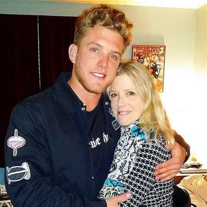 How Old Is Daisy Bader? MMA Ryan Bader Wife – Age Difference Kids And Instagram