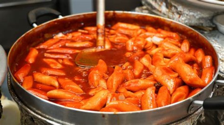 How to pronounce tteokbokki