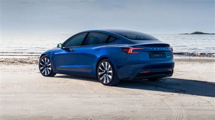 How to start a tesla model 3