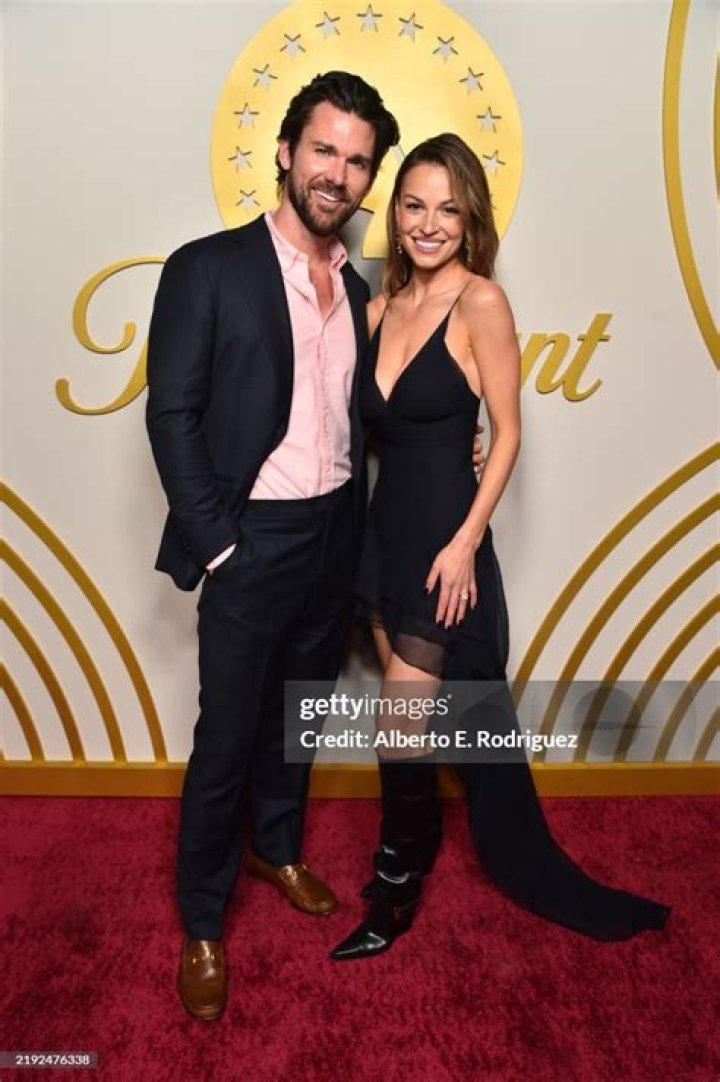 Howard Kaylan’s net worth, biography, fact, career, awards and life story