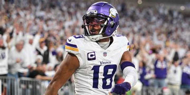 Hunter Renfrow Age, Height, Net Worth And Salary Of The American Football Wide Receiver