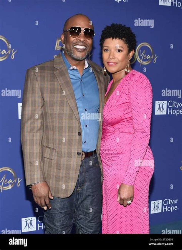 Inside Lawrence Taylor And Wife Lynette Taylor Married Life: Find Their Net Worth