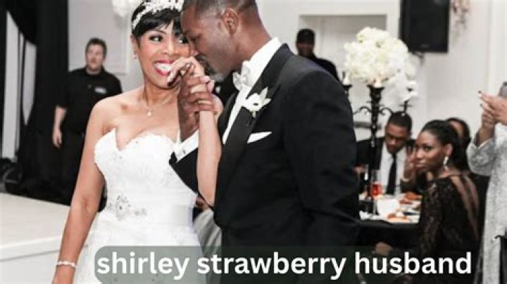 Inside Shirley Strawberry Married Life With Husband Ernesto Williams