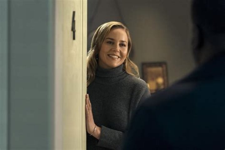 Is Abbie Cornish Pregnant 2023? Weight Gain Baby Bump Rumours