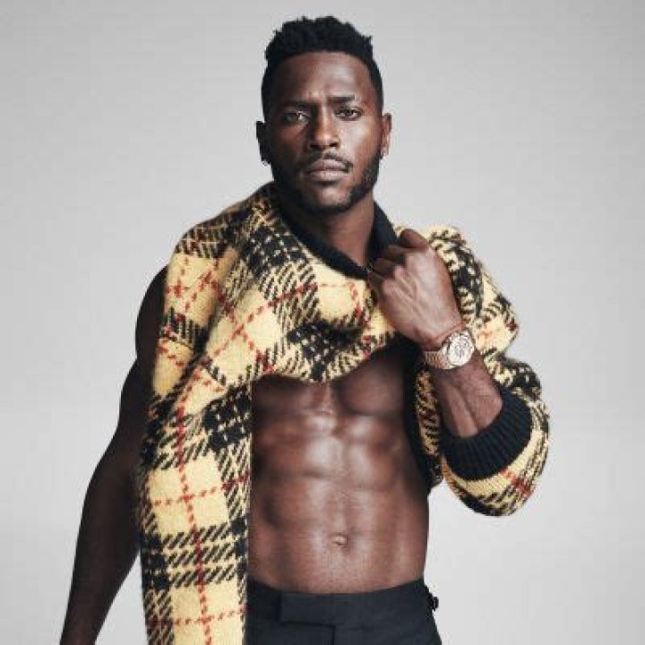 Is Antonio Brown Christian Or Jewish? Football Player Religion And Ethnicity