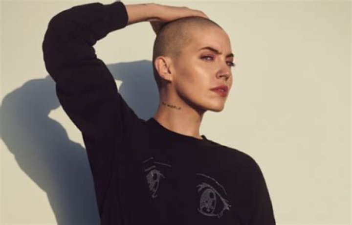 Is Bishop Briggs Gay? What Is the Sexuality of British-American Singer?