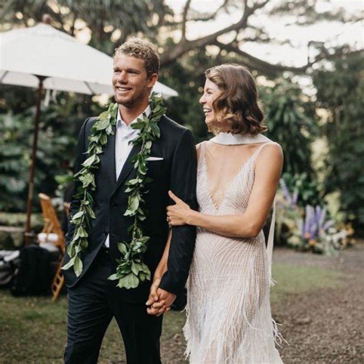 Is John Florence Dating Girlfriend Lauryn Cribb, His Wikipedia, Biography, Age, Net Worth