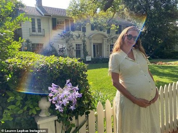 Is Lauren Lapkus Pregnant In 2023: Pregnancy And Sickness Rumours