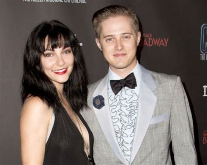 Is Lucas Grabeel Married to Wife? or Dating a Girlfriend?