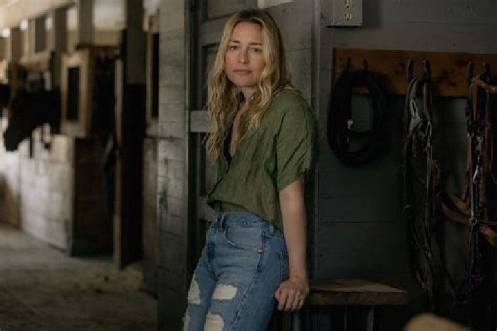 Is Piper Perabo Deaf In Real Life? Everything To Know About The Actress