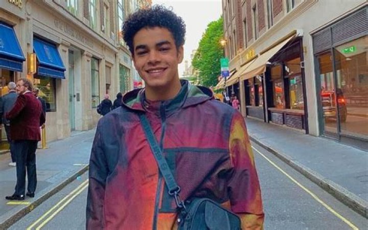 Isaiah Wilson Height, Weight, Net Worth, Age, Birthday, Wikipedia, Who, Nationality, Biography