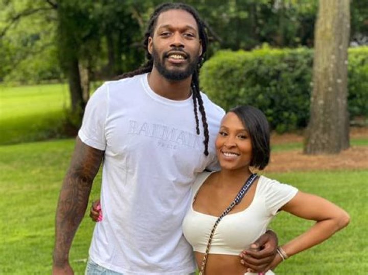 Jadeveon Clowney And Girlfriend Najah Re Have Three Kids