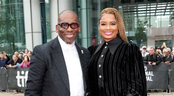 Jamal Harrison Bryant Bio, Wiki, Age, Height, Family, Wife, Gizelle, Baby, Church, and Net Worth