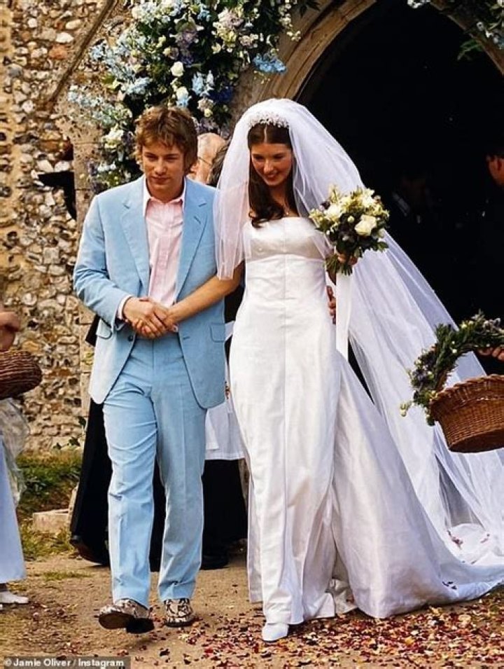 Jamie And Jools Children’s Names, Age, Wedding, Family, House, Baby