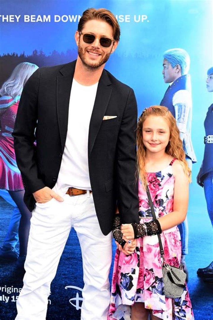 Jared Padalecki Bio, Wiki, Age, Height, Net Worth, Wife, Children, Jansen Ackles