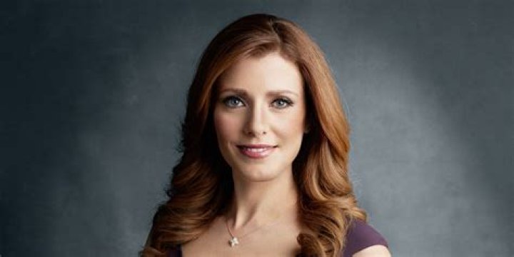 Jen Sincero Bio, Wiki, Age, Net Worth, Family, Partner, Author, Books