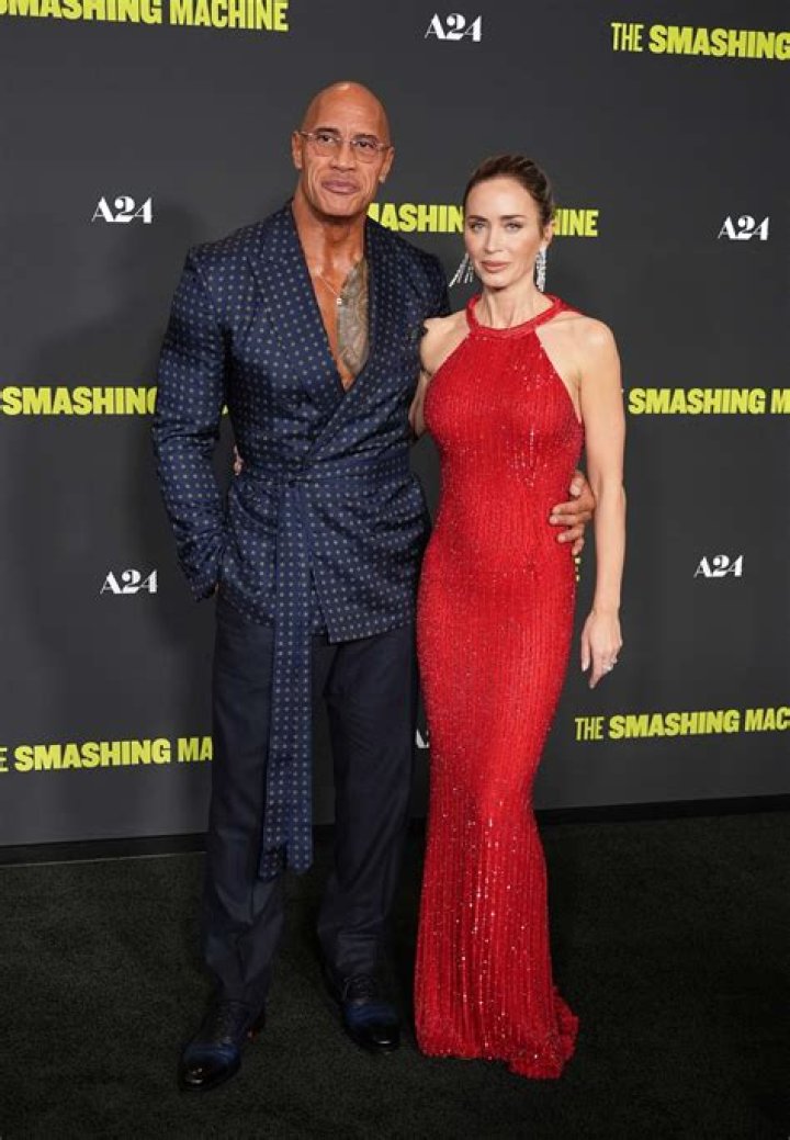 Jim Kerr Girlfriend: Who Is Scottish Singer-Songwriter Dating?