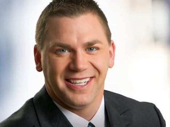 John Lauritsen Bio, Age, Height, Wife, Salary, Net Worth WCCO