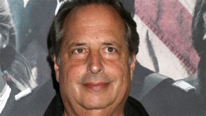 Jon Lovitz Net Worth, Biography, Wiki, Age Wife, SNL, Movies and TV Shows.