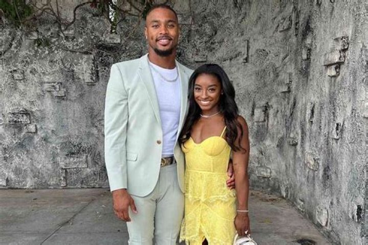 Jonathan Owens Net Worth: How Rich is Simone Biles’ Boyfriend?