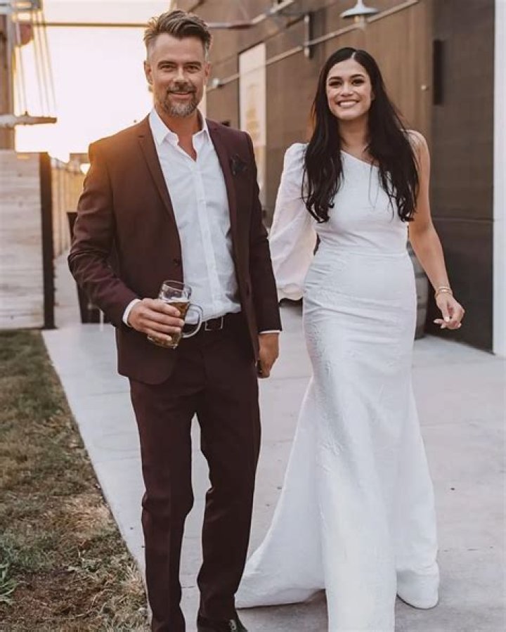 Josh Lowe Wife: Is Josh Lowe Married?