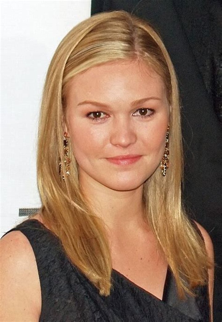 Julia Stiles Parents: Meet John O’Hara and Judith Newcomb Stiles