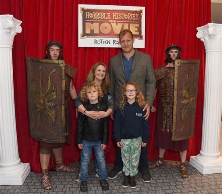 Justin Edwards (actor) Movies and TV Shows, Age, Height, Family, Instagram