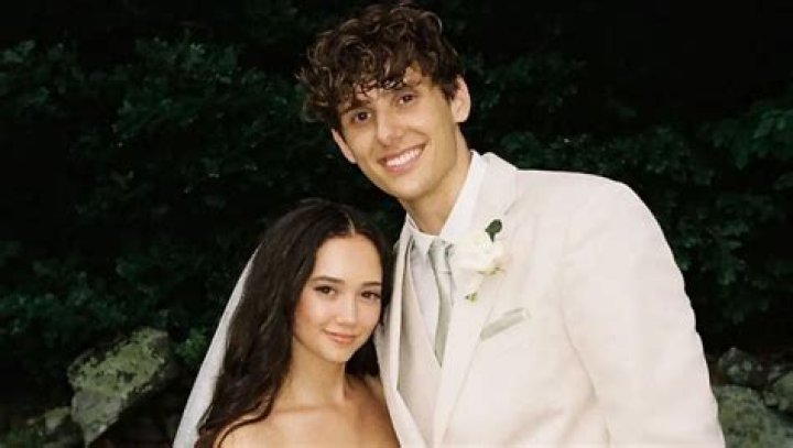 Jvke- Wiki, Biography, Age, Height, Net Worth, Girlfriend