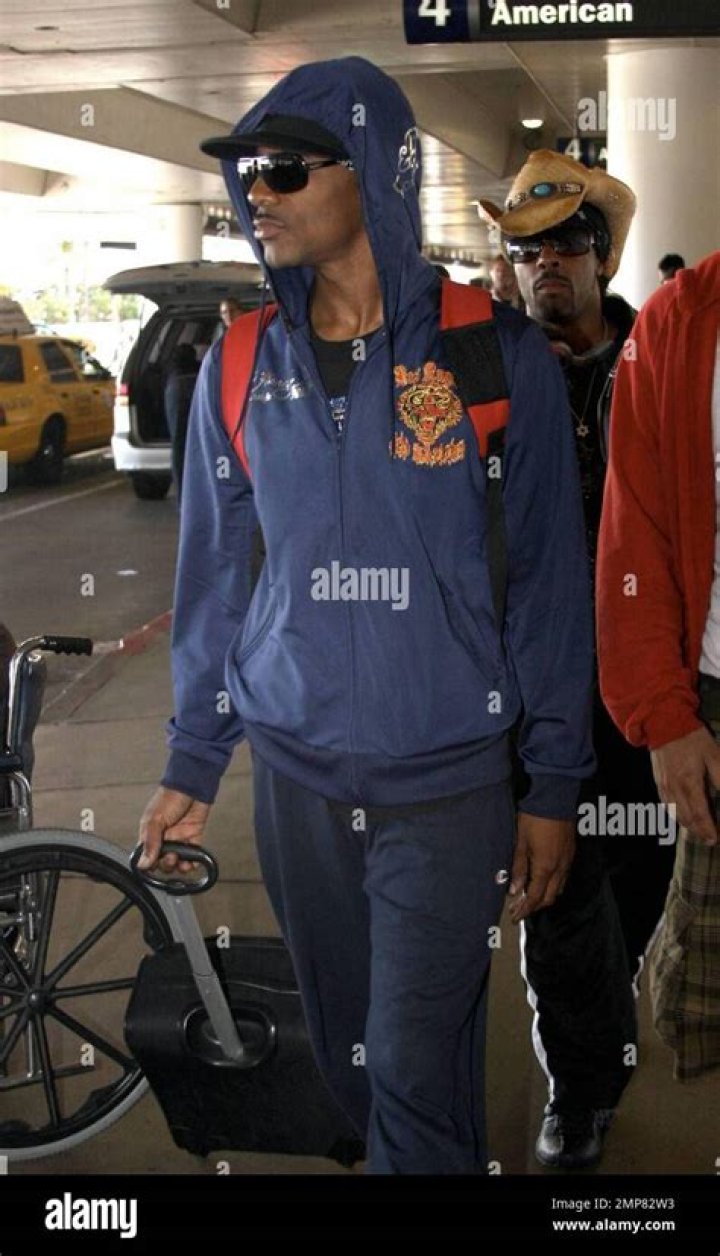 Kamal Givens Bio, Wiki, Age, Height, Wife, Girlfriend, Kids and Net Worth