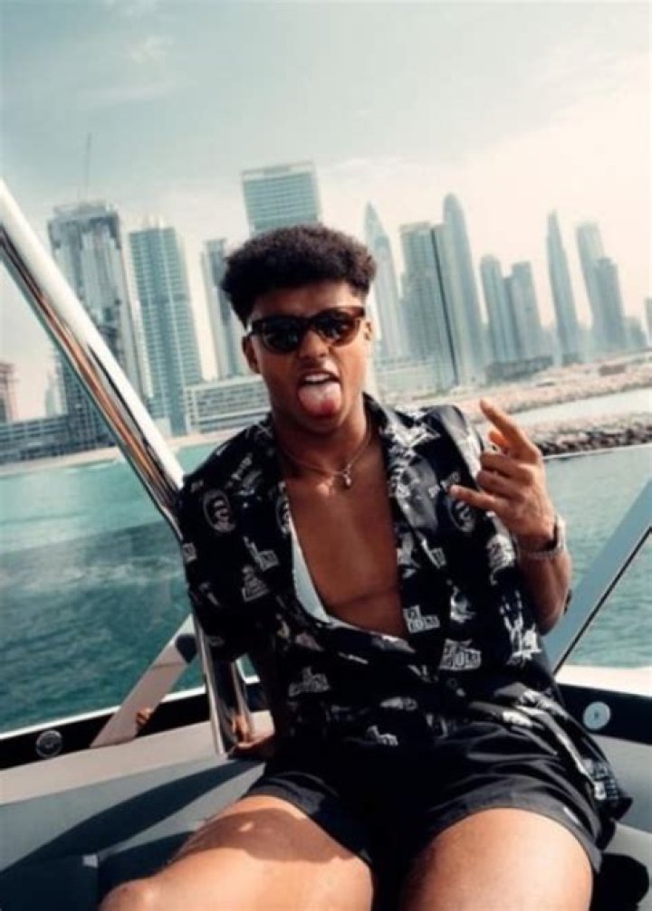 Karim Adeyemi Height, Weight, Net Worth, Age, Birthday, Wikipedia, Who, Nationality, Biography