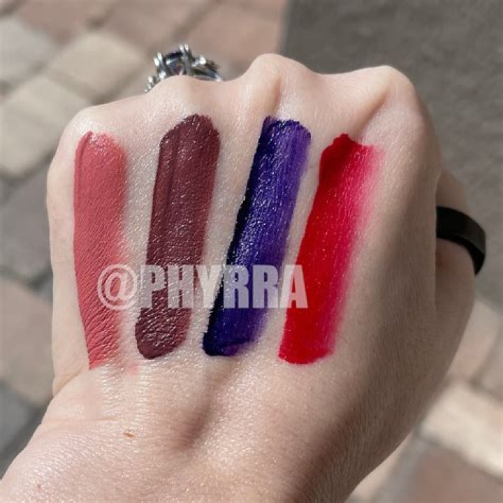 Kat Von D Bio, Baby, Makeup, Lipstick, Tattoos, Net worth, Oliver Peck, Palette, House, Perfume