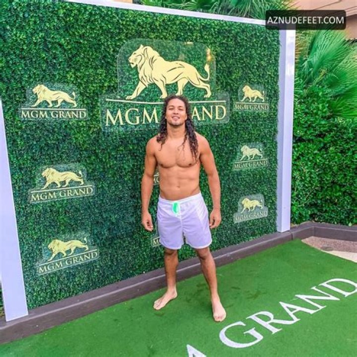 Keahu Kahuanui Biography,Age,Family,Relatinship,Gay and Movies