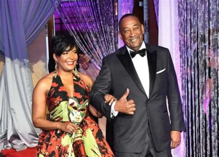 Keisha Lance Husband Derek W. Bottoms Age, Bio, Wiki, Parents, Wife, Job and Net Worth