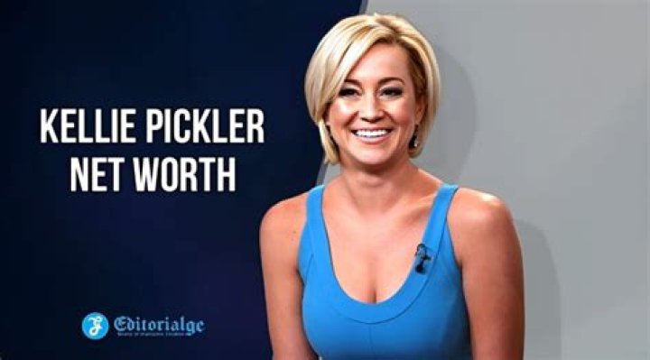 Kellie Pickler’s biography, fact, career, awards, net worth & life story