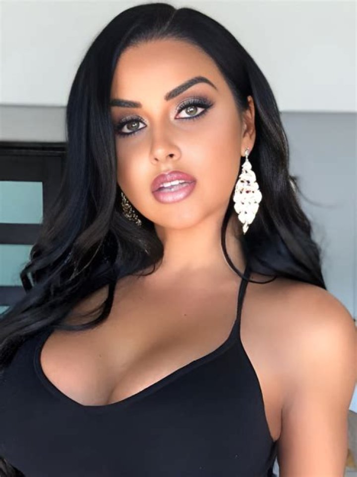 Kimberly Irion Age, Wiki, Biography, Height, Husband, Instagram