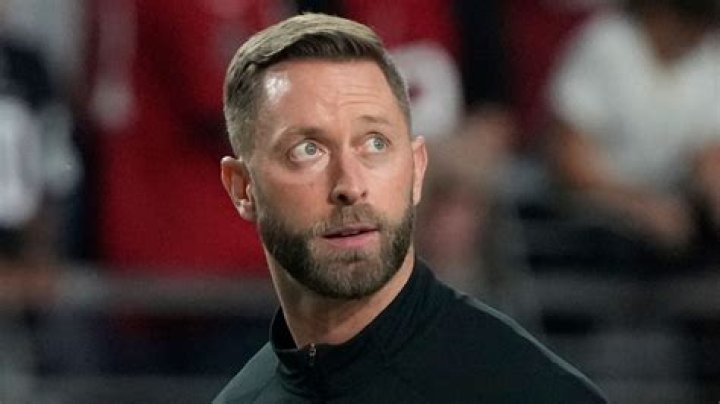 Kliff Kingsbury Net Worth, Salary, Source of Income, Early Life, Career, Haight & More.