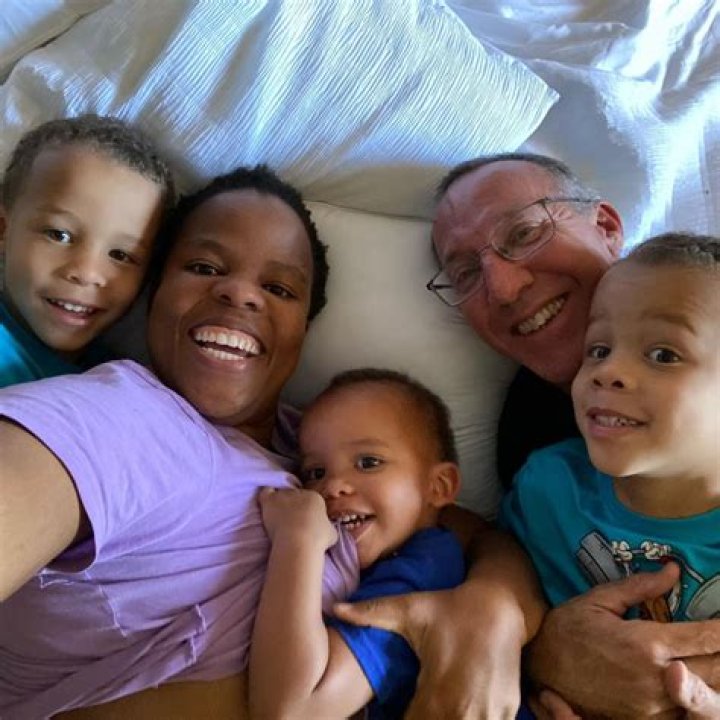 Laetitia Casta Biography, Age, Husband, Children, Net worth, Movies, Teeth and Marianne