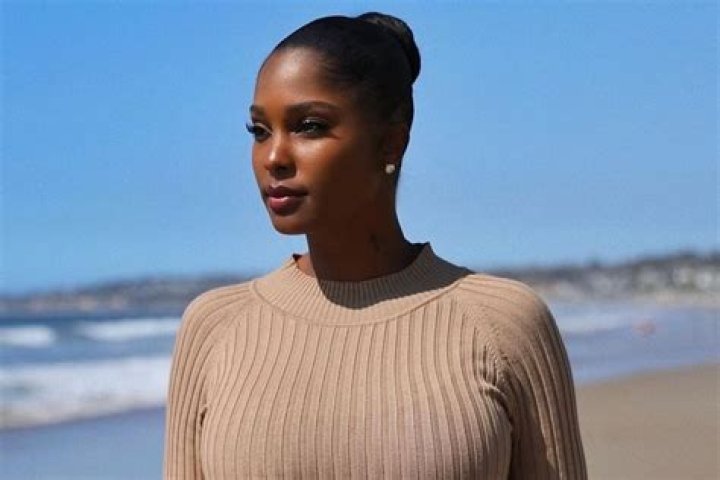 Lanisha Cole Height, Weight, Net Worth, Age, Birthday, Wikipedia, Who, Nationality, Biography
