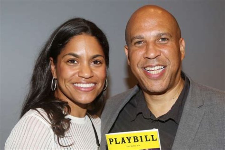 Leah Lewis Biography,Age, Movies,Instagram,and CW Cast