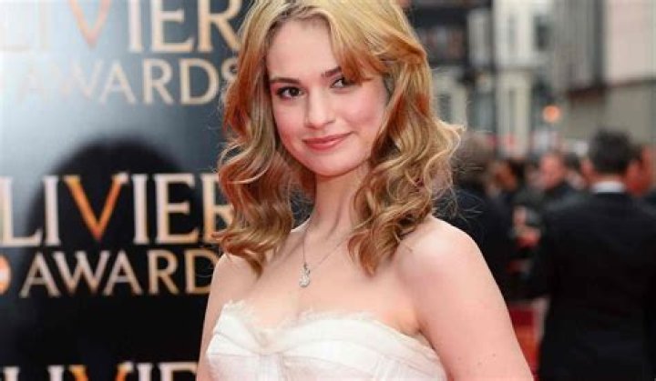 Lily James Age, Height, Facts, Religion, Ethnicity, Boyfriend, Net Worth, Awards, Wiki, Parents & Bio