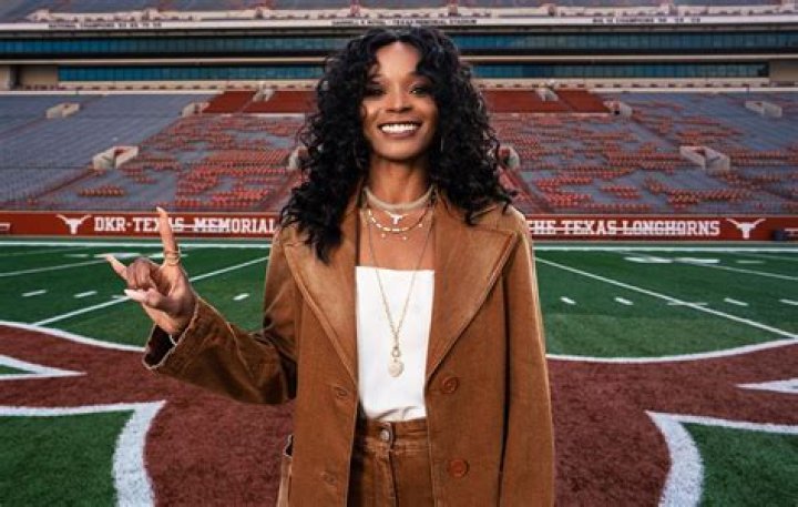 Liz Sarkisian’s biography, net worth, fact, career, awards and life story