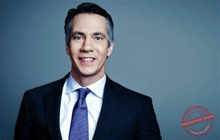 Lorenzo Hall Bio, Wiki, Age, Height, Education, Husband, Family, Salary and Net Worth.