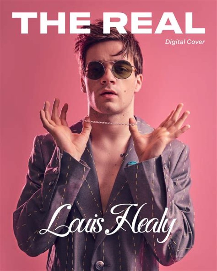 Louis Healy Girlfriend, Age, Wikipedia, And Instagram Of Denise Welch’s Son