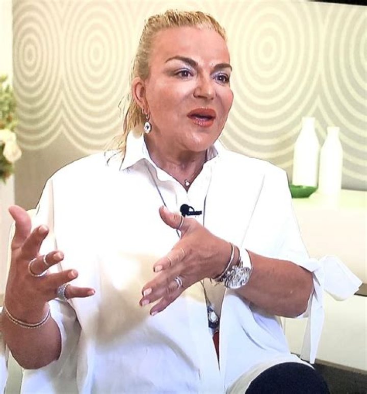 Luchi Georgescu Wikipedia, Meet The Journalist On Twitter