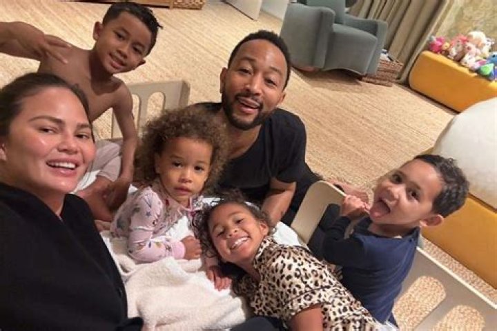 Luna Legend (Chrissy Teigen and John Legend’s Daughter) Bio-Wiki, Age, Height, Parents, Siblings, Song and Net Worth